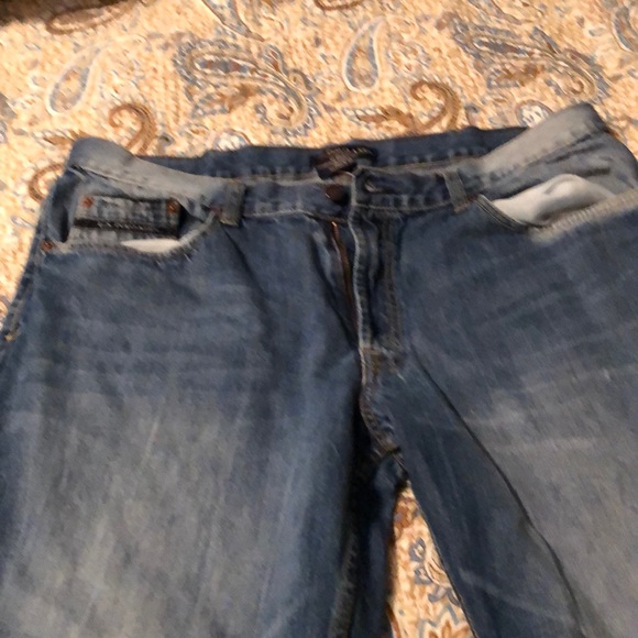 Jeans - Picture 2 of 5